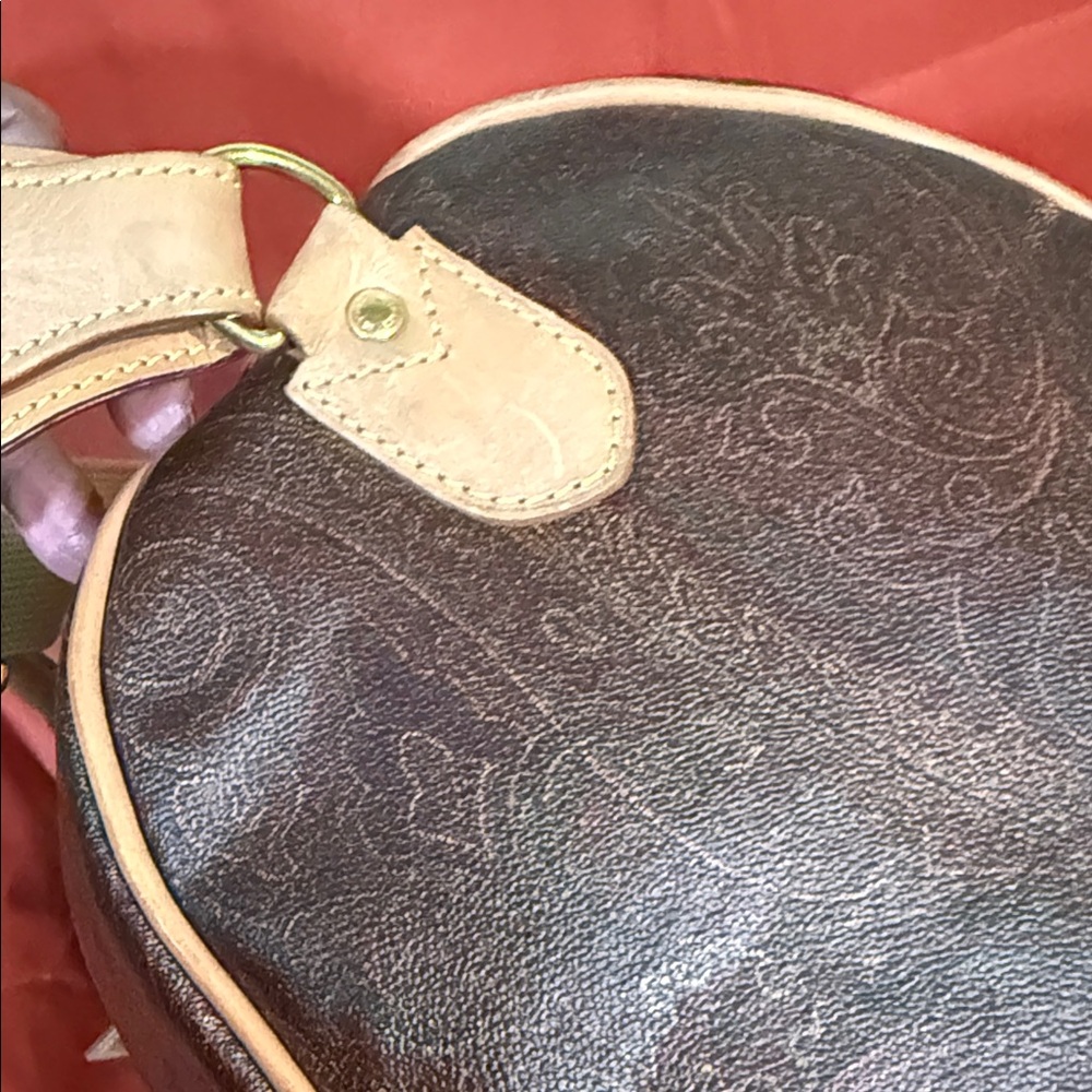 Elegant Brown Etro Paisley Duffel Bag - Picture 4 of 8